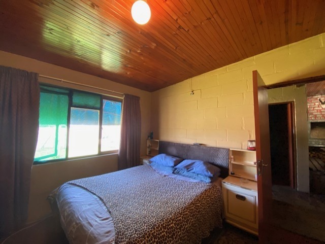 6 Bedroom Property for Sale in Hartebeesfontein Western Cape